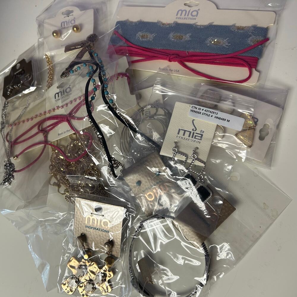 MIA brand 10pc Jewelry Mystery Lot!!! New. Mix of earring, bracelet necklace